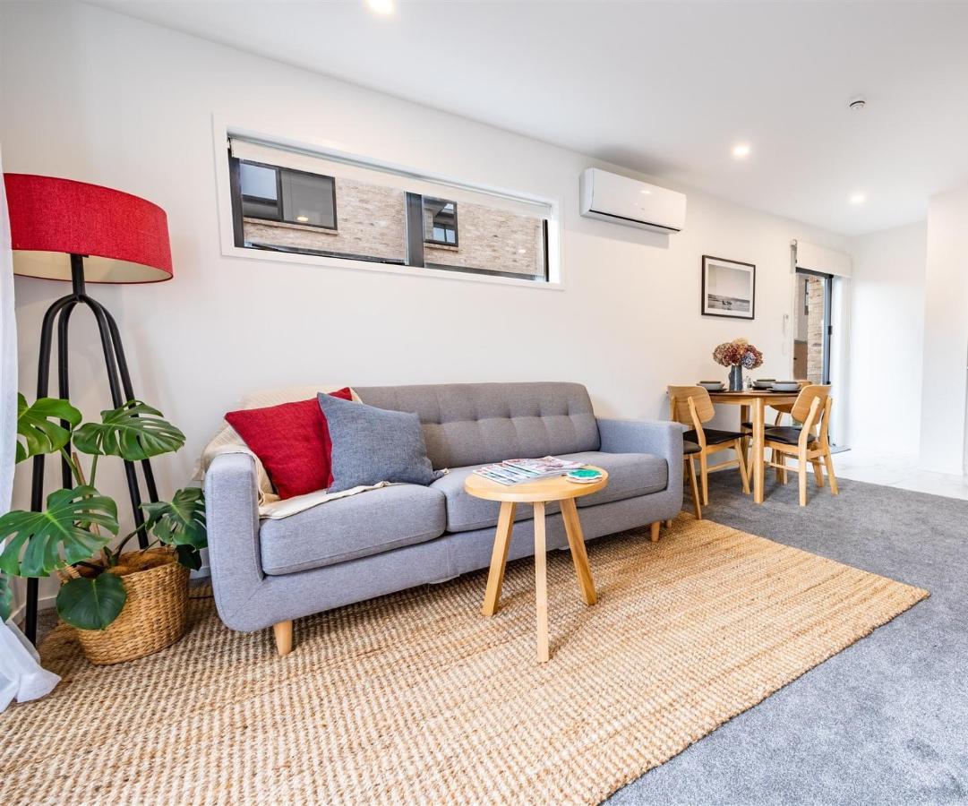 Stylish Home In Christchurch Central Exterior photo